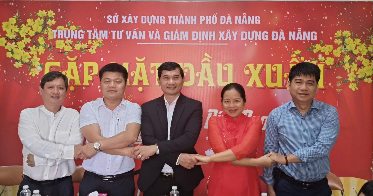 Trung tâm Tư vấn và Giám định xây dựng Đà Nẵng gặp mặt đầu Xuân quyết tâm  hoàn thành tốt nhiệm vụ Năm 2026